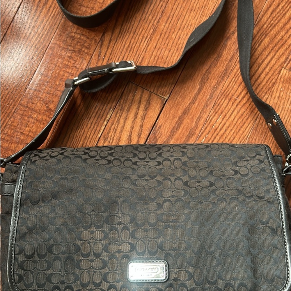 Coach unisex messenger crossbody